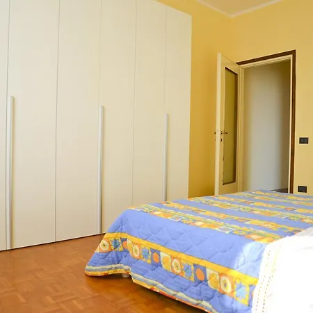 Casa M.v. *